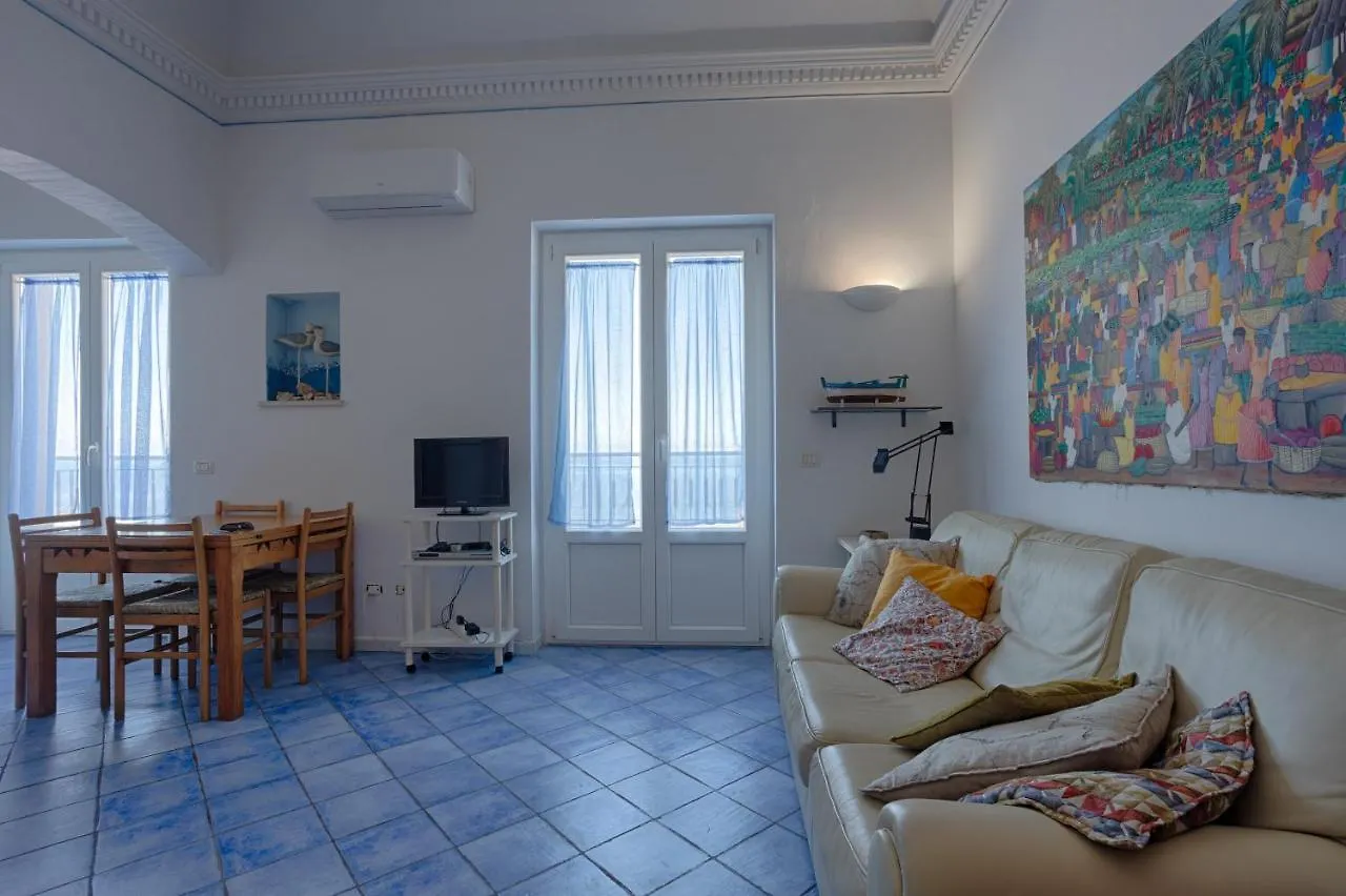 Sirene Seaview Apartment With Balcony Trapani Italy