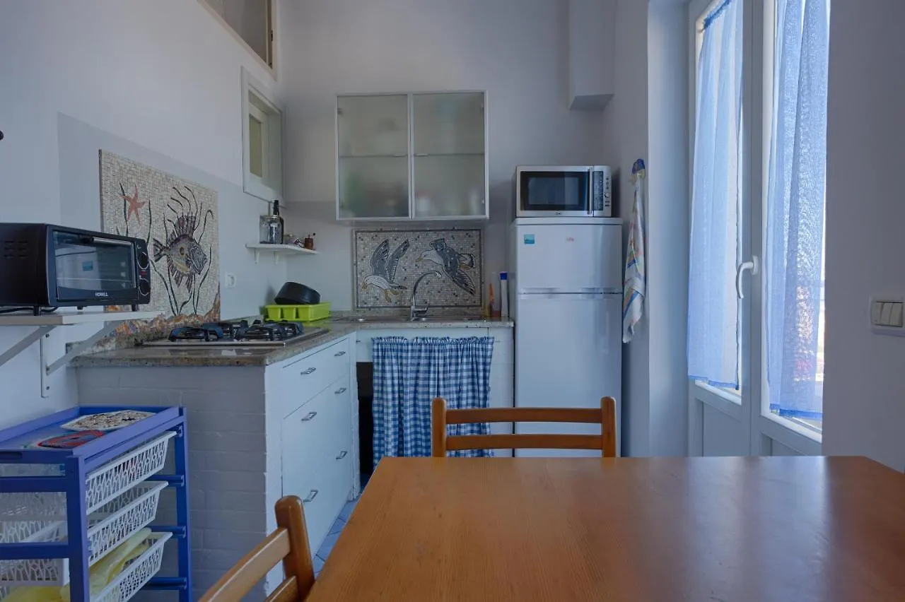 Sirene Seaview Apartment With Balcony Trapani